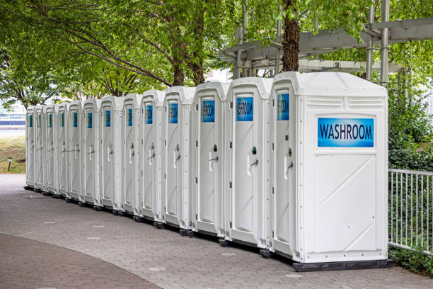 Best Sanitation services for porta potties  in Mequon, WI