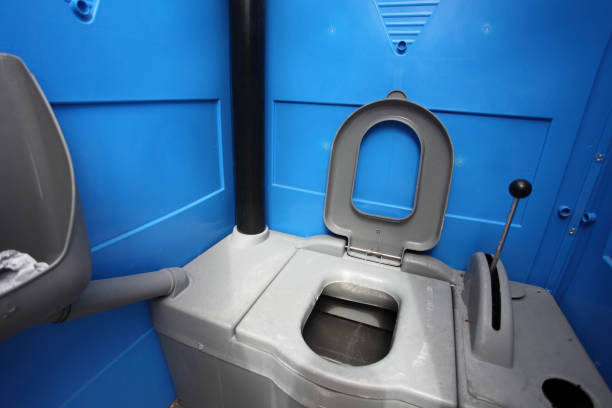 Best Affordable porta potty rental  in Mequon, WI